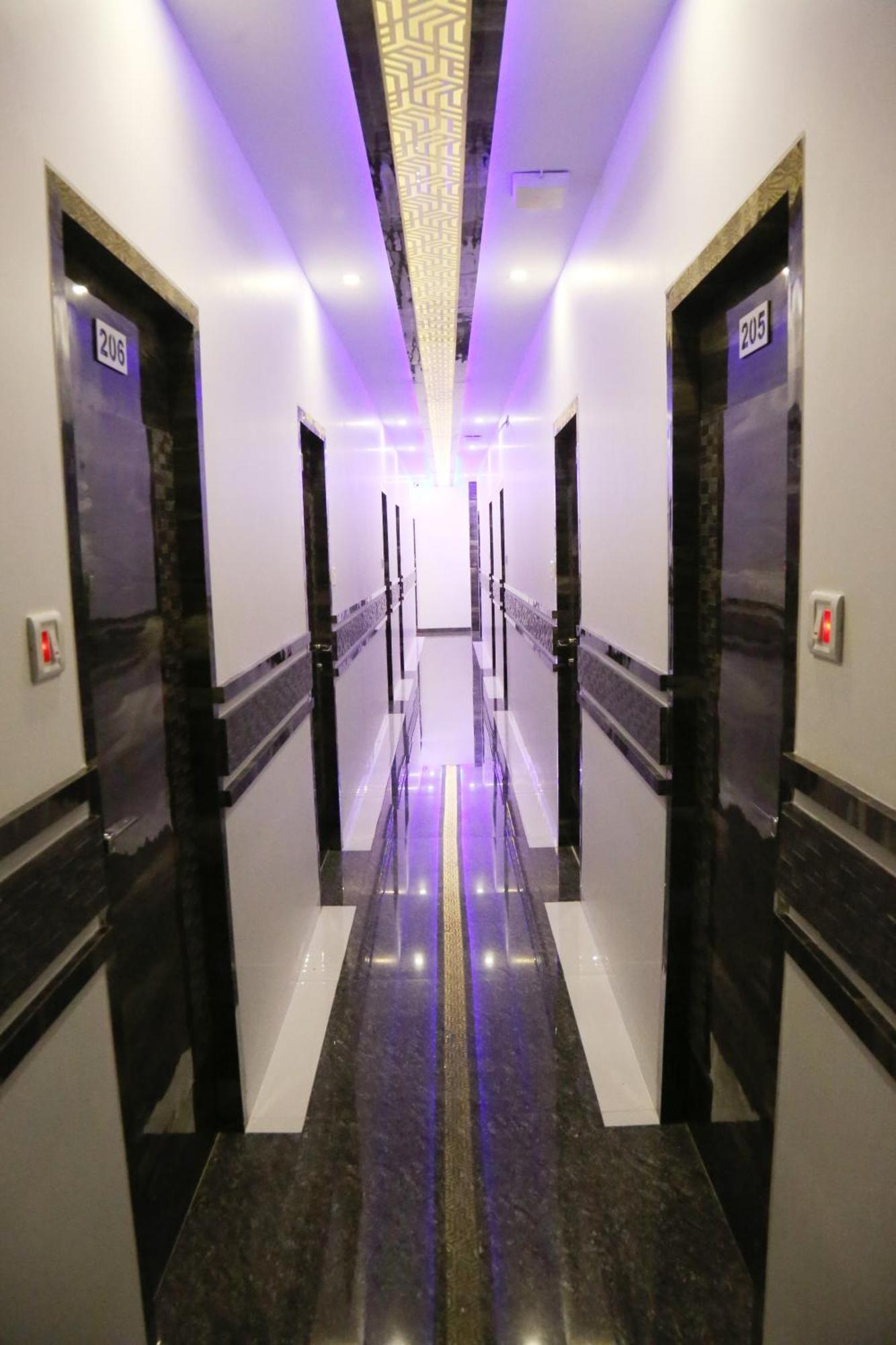 Hotel Magnum Airport T-2 Bombaj Exteriér fotografie